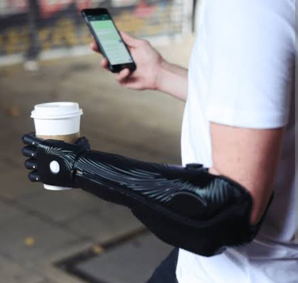 BIONIC HAND BELOW ELBOW